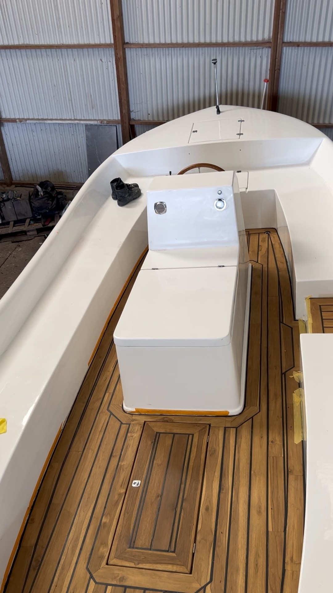 KMR center console kit — detail 1